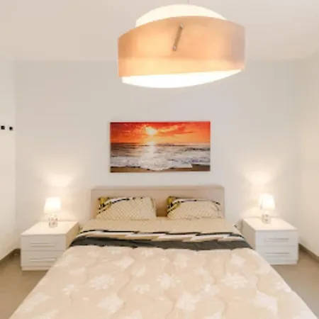 Paradiso Del Mare, Accogliente Vicino A Mare, Metro, Aeroporto E Palermo Apartment Capaci