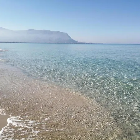 Paradiso Del Mare, Accogliente Vicino A Mare, Metro, Aeroporto E Palermo Apartment