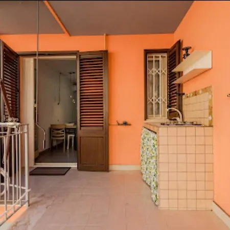 Apartment Paradiso Del Mare, Accogliente Vicino A Mare, Metro, Aeroporto E Palermo *